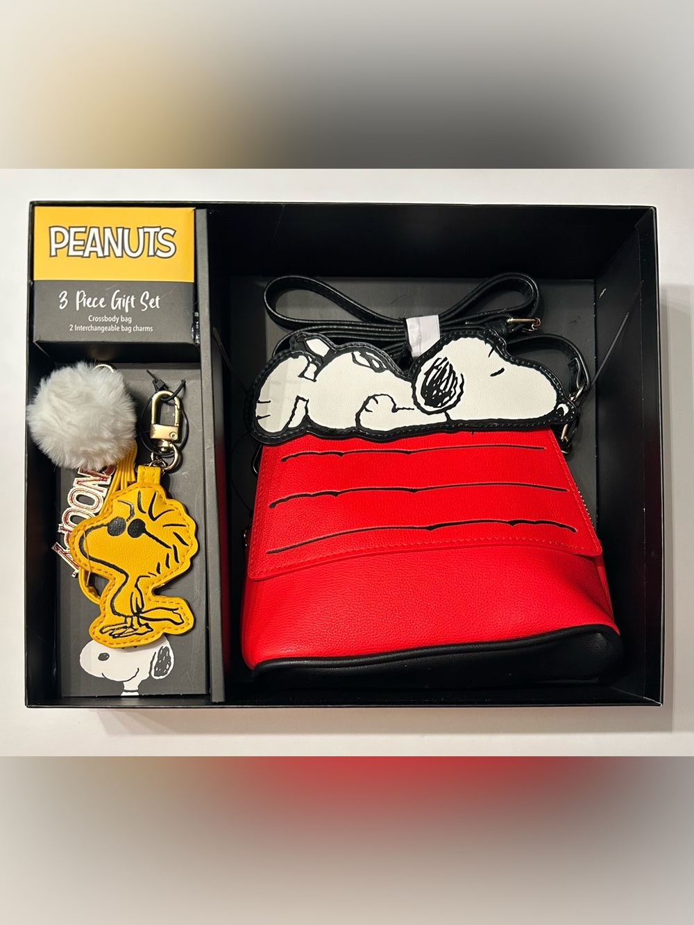 Bioworld Red and Black Snoopy Crossbody Gift Set